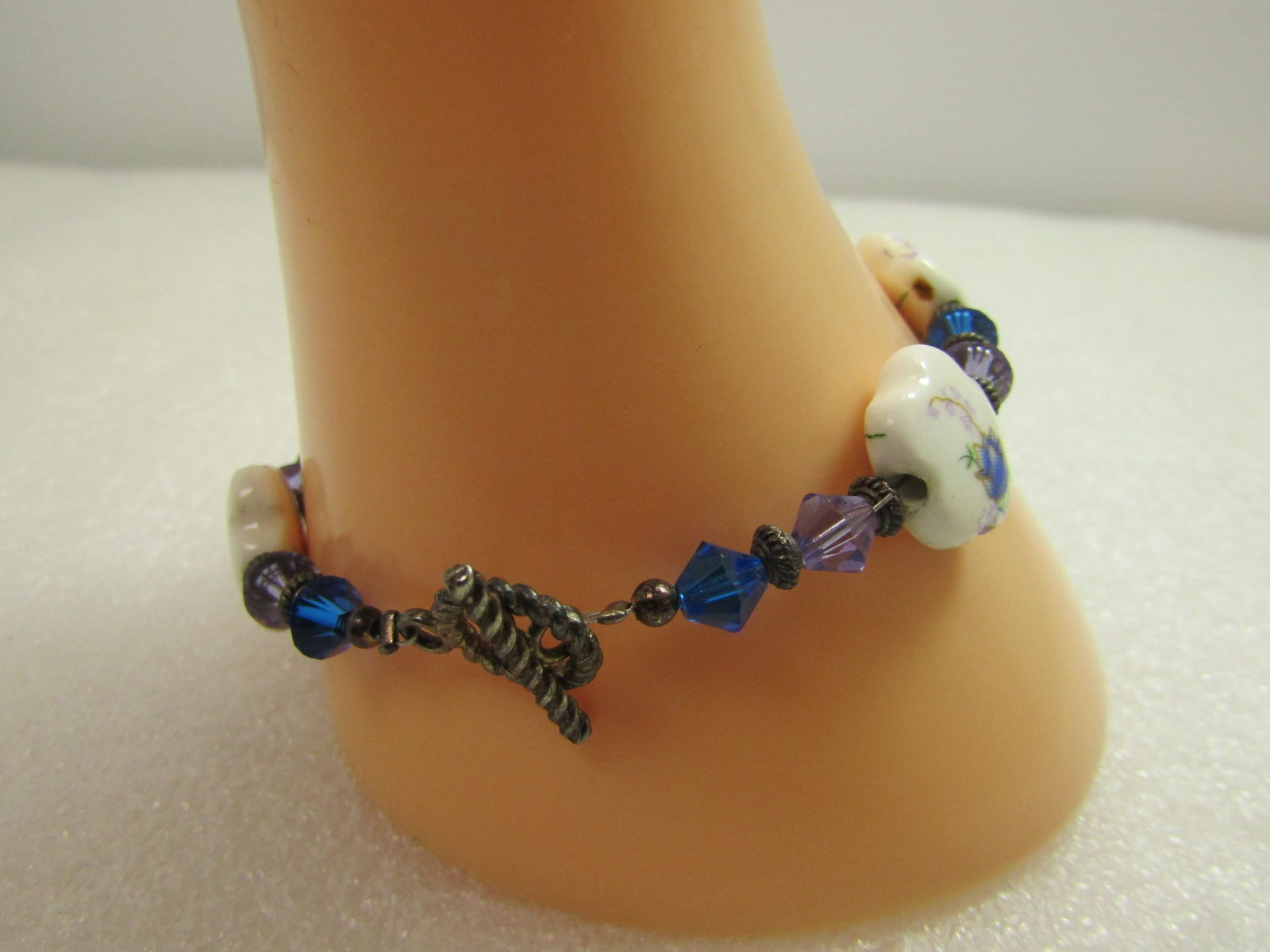 Vintage Blue/White Floral Necklace/Earrings/Bracelet Set, 1980's - 3