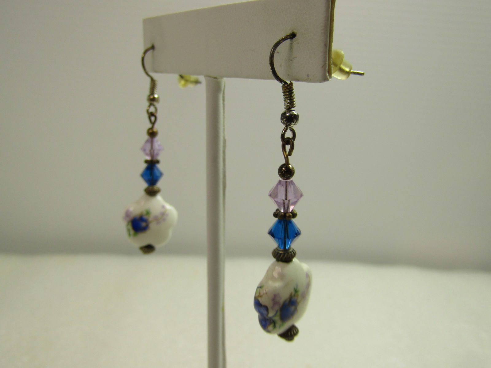 Vintage Blue/White Floral Necklace/Earrings/Bracelet Set, 1980's - 7