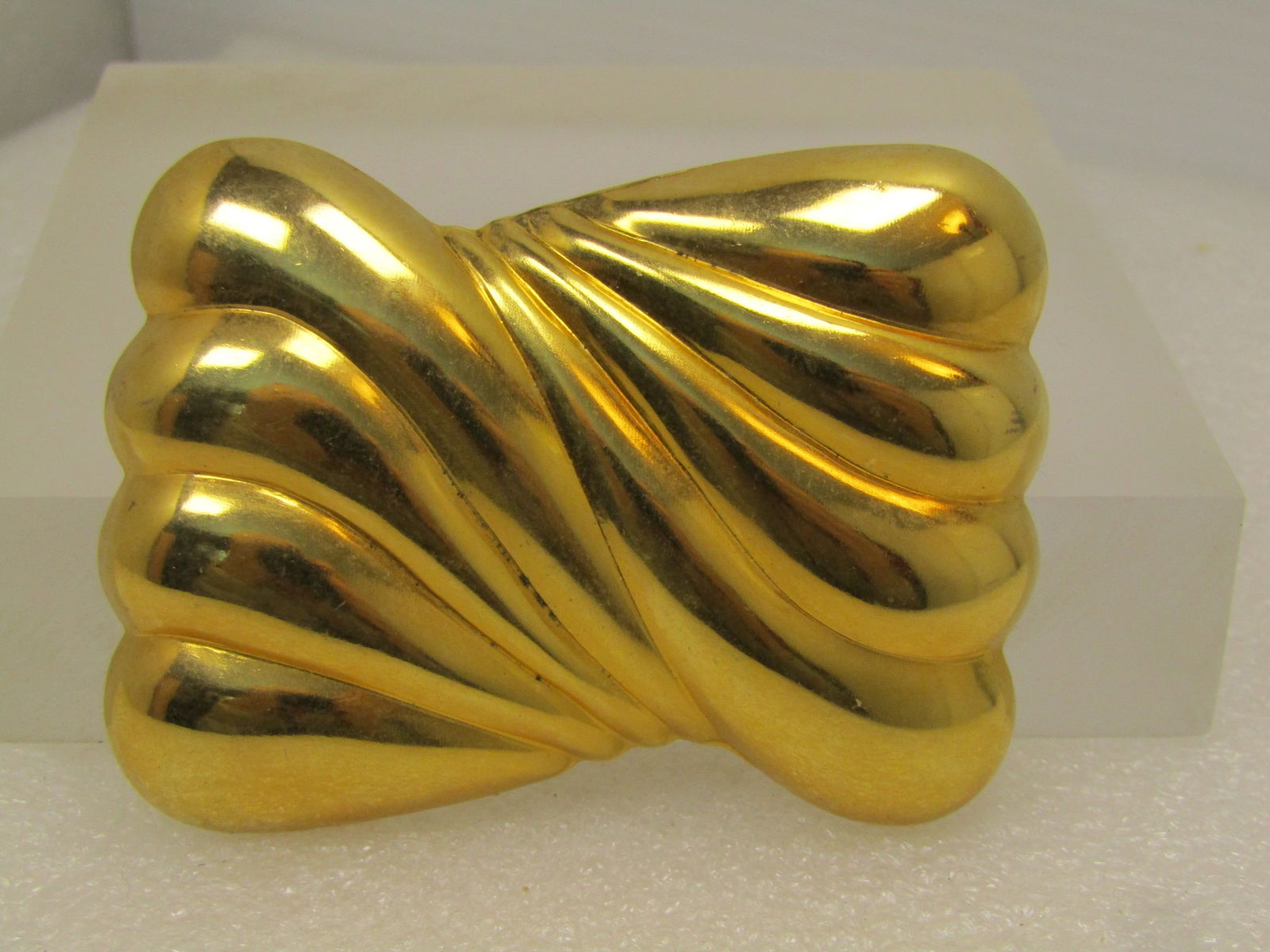 Vintage Curved Rectangular Brooch, 1980's, - 2