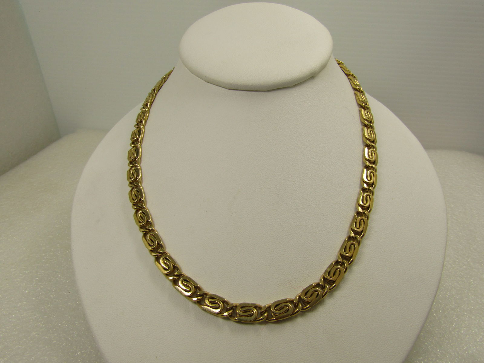 Vintage Gold Tone Bent Link Chain Necklace, 17.5", 1980's-1990's (1 of 4)