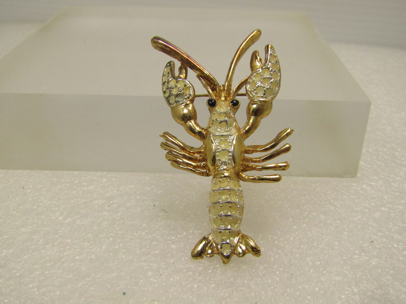 Vintage White Enameled Lobster Brooch/Pendant, 1980's-1990's (1 of 6)