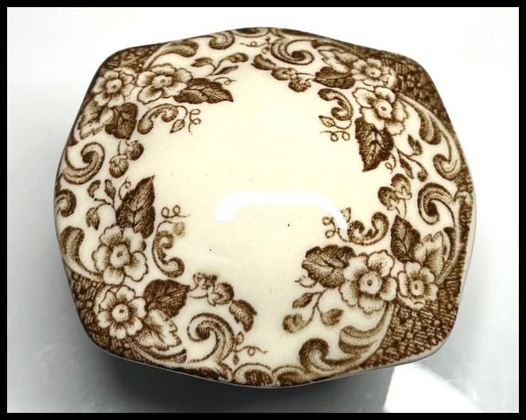 Vintage Trinket Box Stagecoach Horses Brown Transferware Made in England - 5