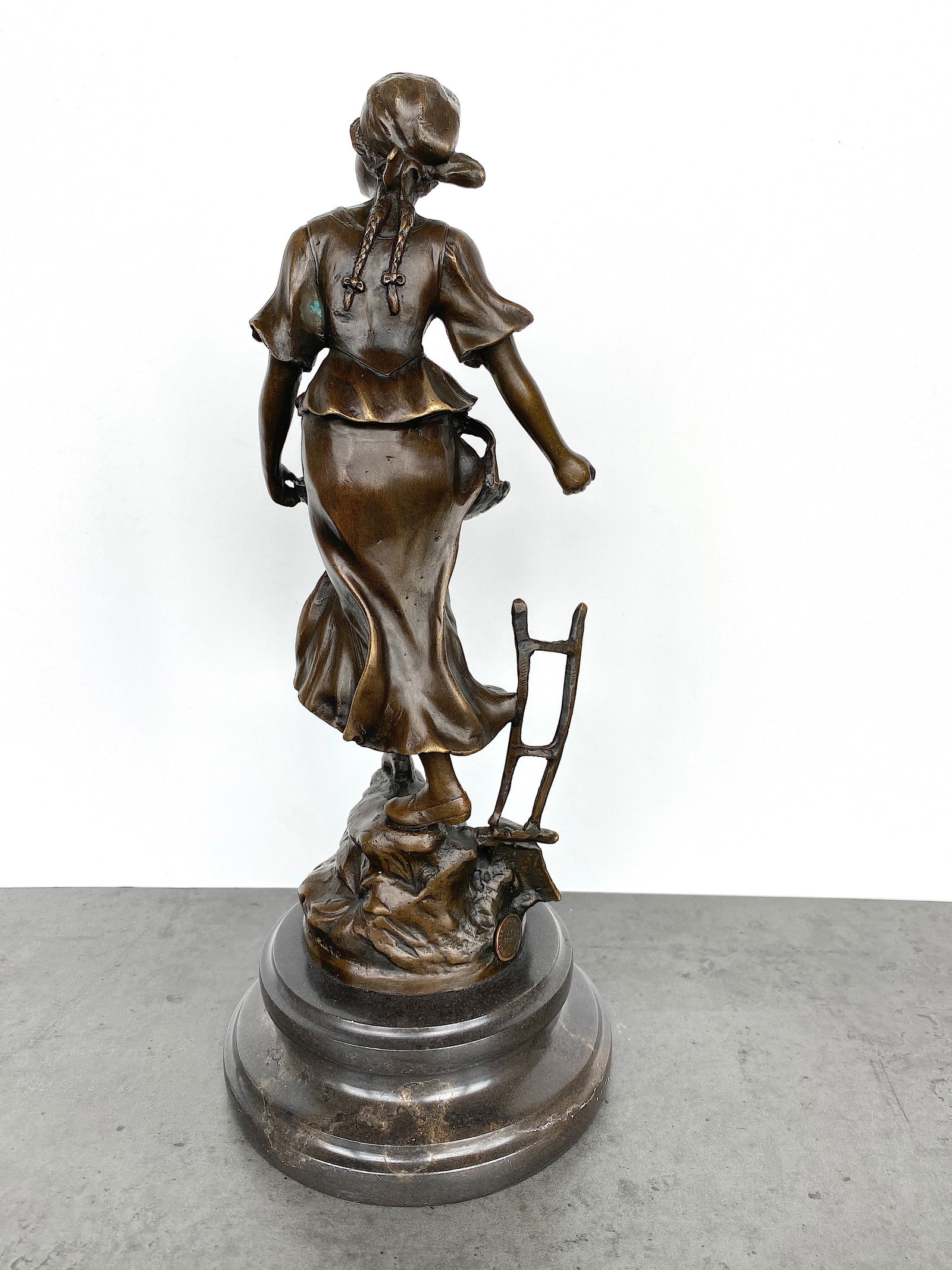 Sign. Bronze statue "The Sower" with marble base - 3