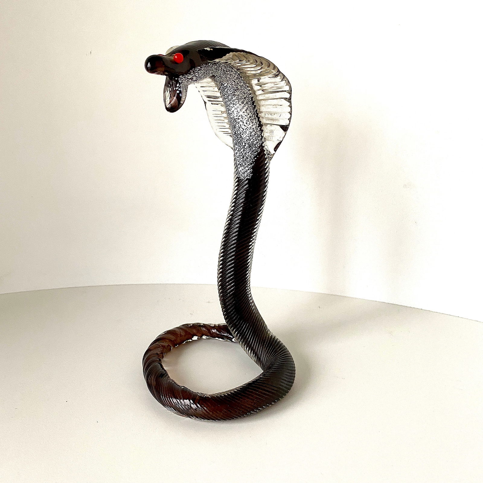 Blown glass Cobra (1 of 6)