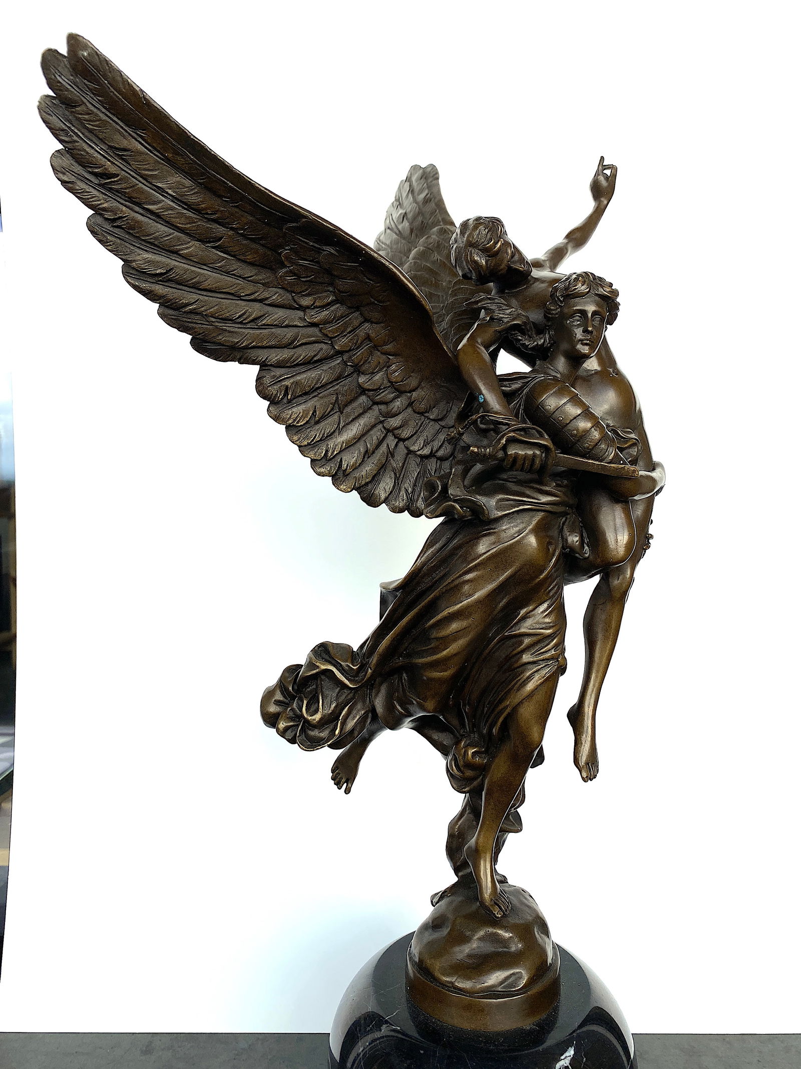 Sign. Bronze Gloria victim signed sculpture with marble base - 2