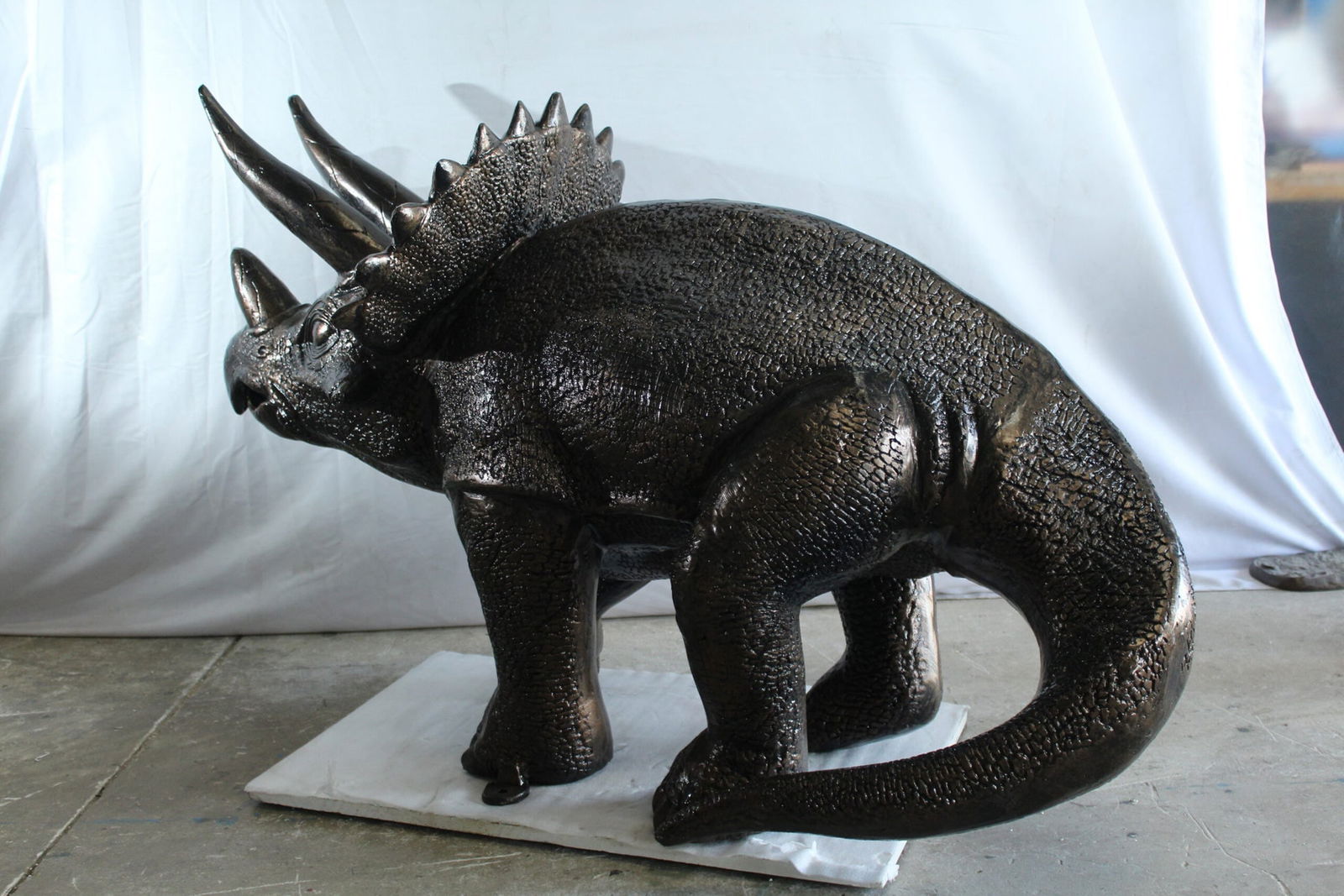 Giant Aluminum Triceratops Statue - 57" Long Dinosaur Sculpture with Detailed Scales & Horns for - 4