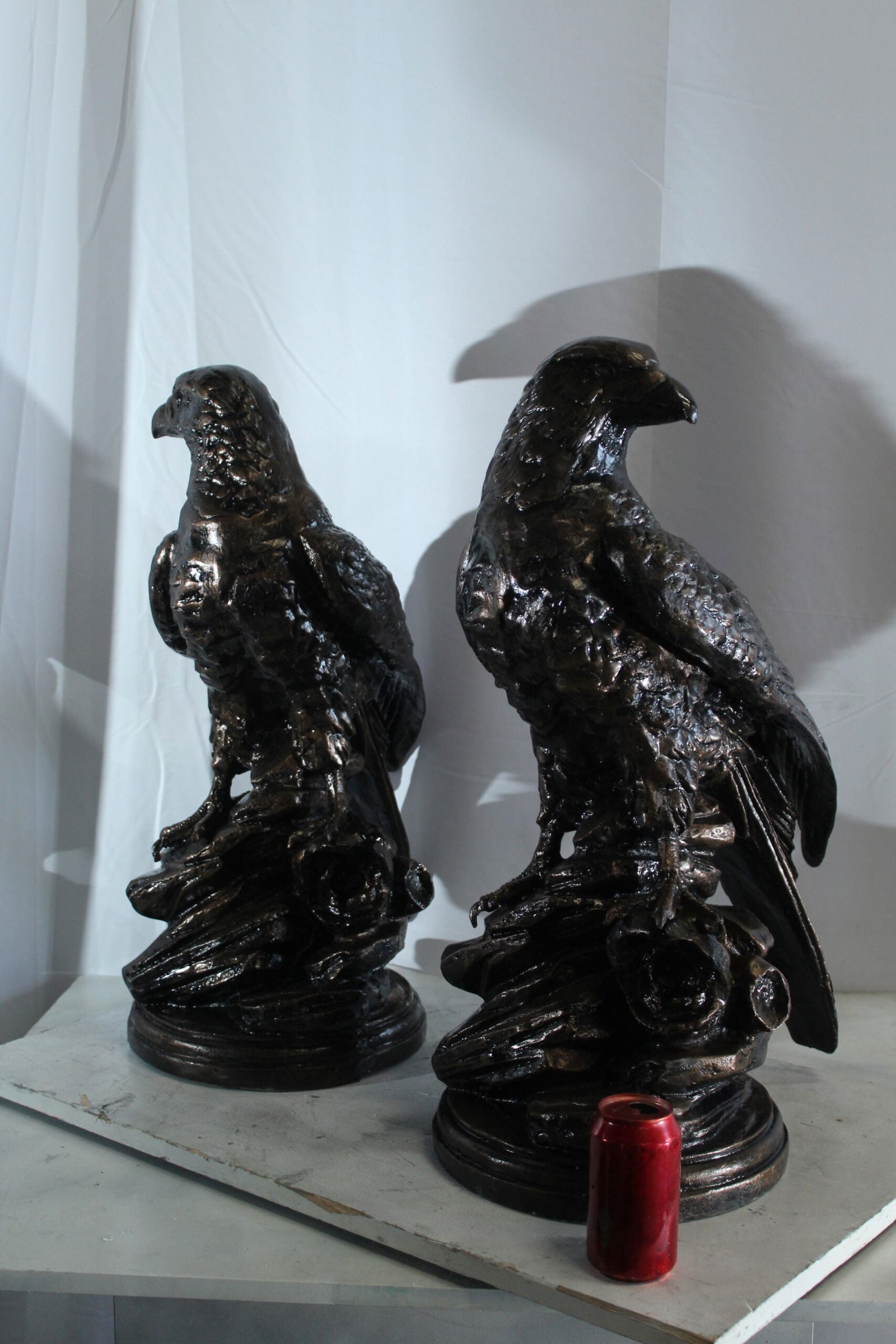 Pair of Aluminum Eagle Statues - Majestic Bird Sculptures with Detailed Feathers and Regal Presence - 3