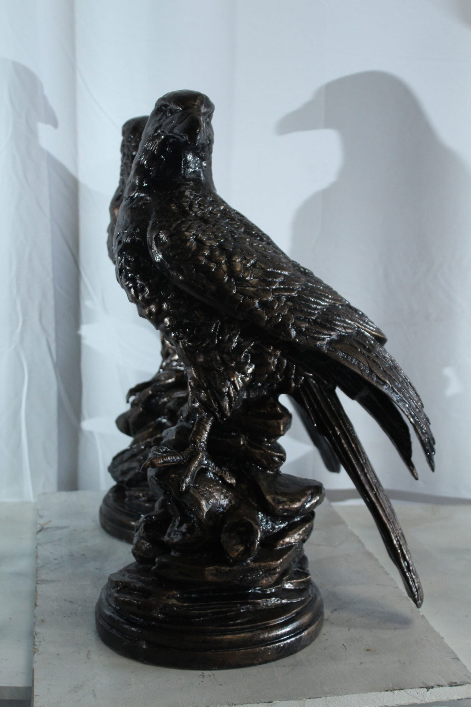 Pair of Aluminum Eagle Statues - Majestic Bird Sculptures with Detailed Feathers and Regal Presence - 4