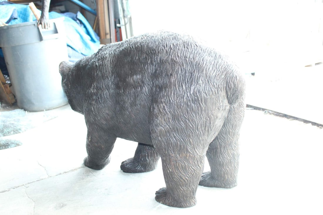 A Bear Walking Bronze Hand-Crafted Durable Design Statue - Welcome Sign Guest Greeter Decor for - 3
