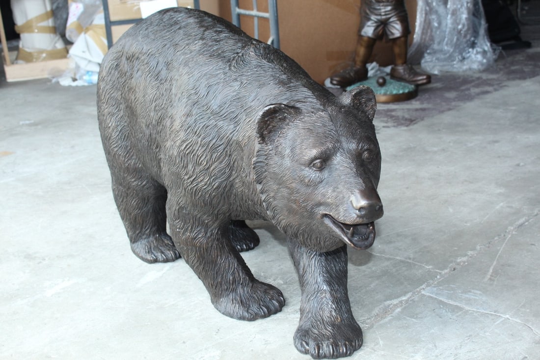 A Bear Walking Bronze Hand-Crafted Durable Design Statue - Welcome Sign Guest Greeter Decor for - 6