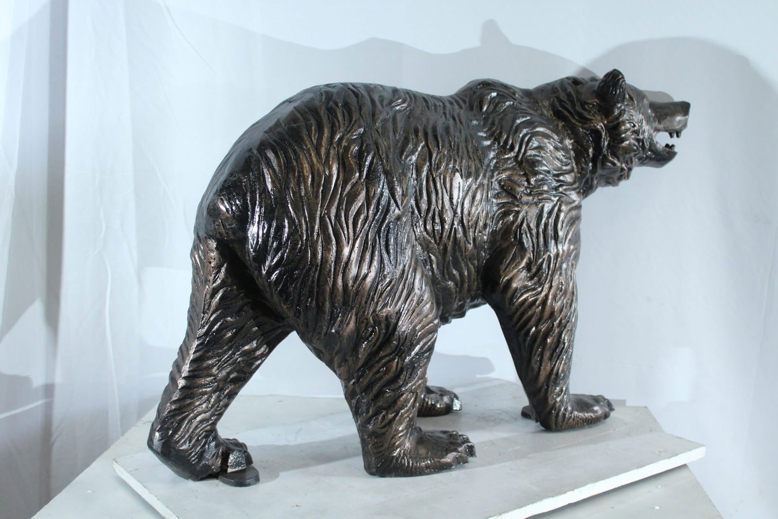 Aluminum Bear Statue with Open Mouth and Textured Fur Finish - Realistic Wildlife Sculpture for - 2