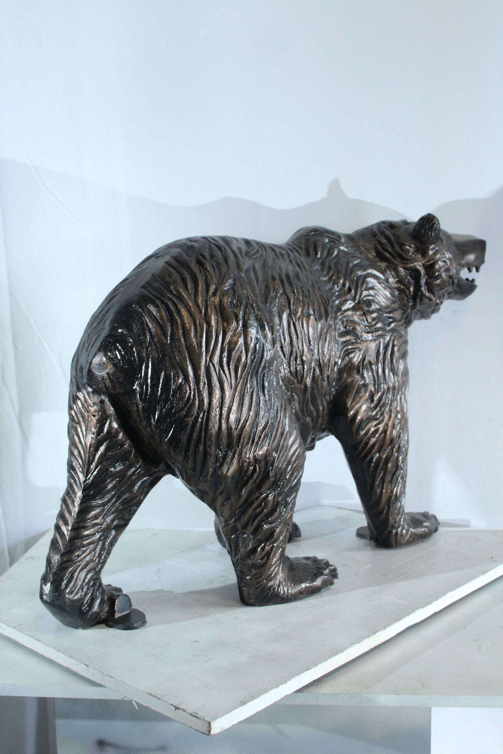 Aluminum Bear Statue with Open Mouth and Textured Fur Finish - Realistic Wildlife Sculpture for - 3
