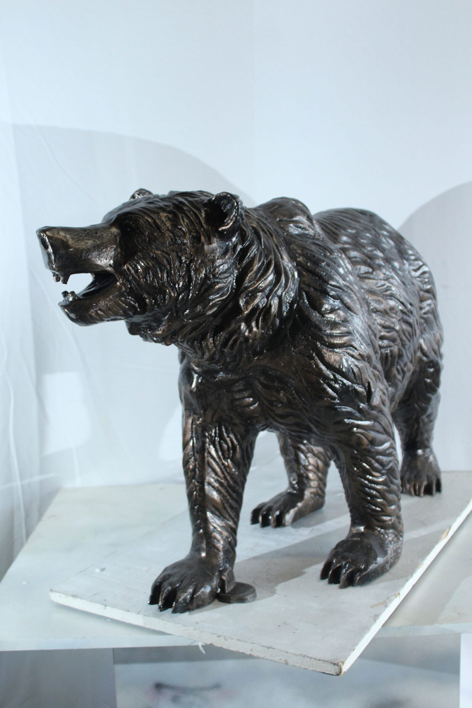 Aluminum Bear Statue with Open Mouth and Textured Fur Finish - Realistic Wildlife Sculpture for - 9