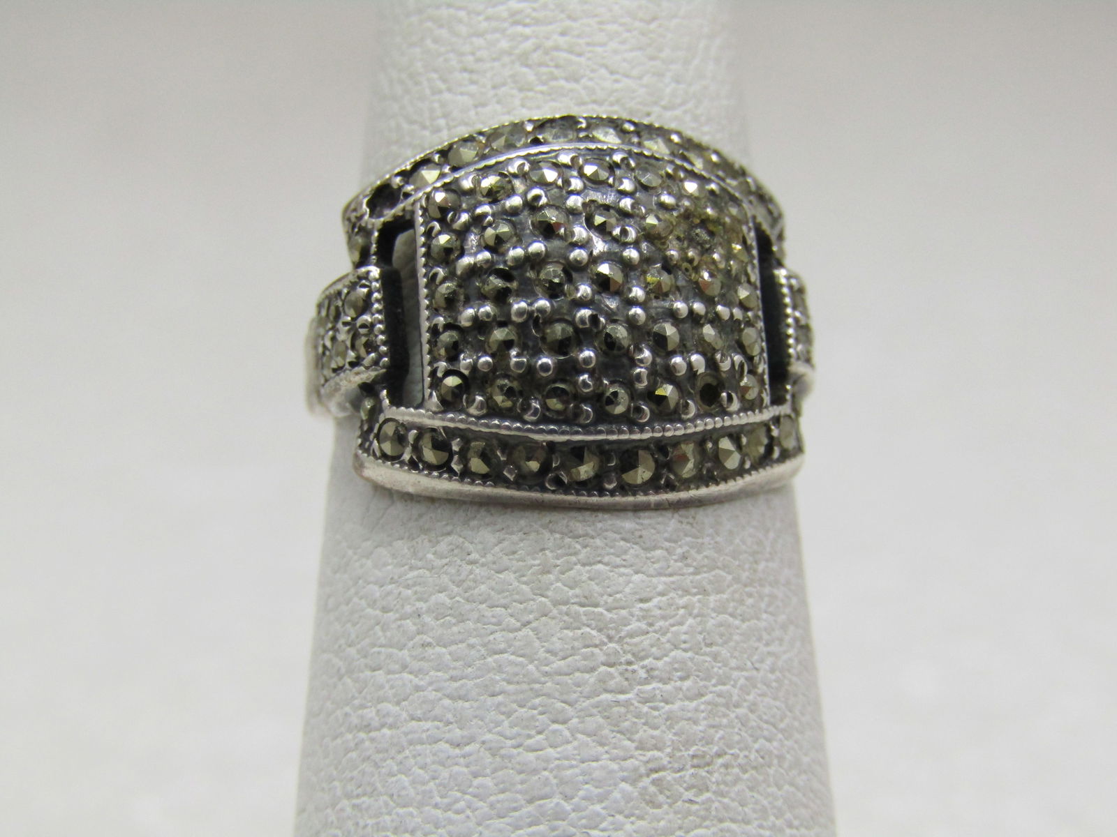 Vintage Sterling Marcasite Wide Ring, Sz. 4.5 (1 of 7)