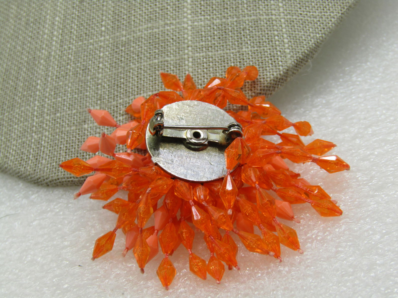 Vintage Orange Dangle Starburst Brooch, 2", 1960's - 5