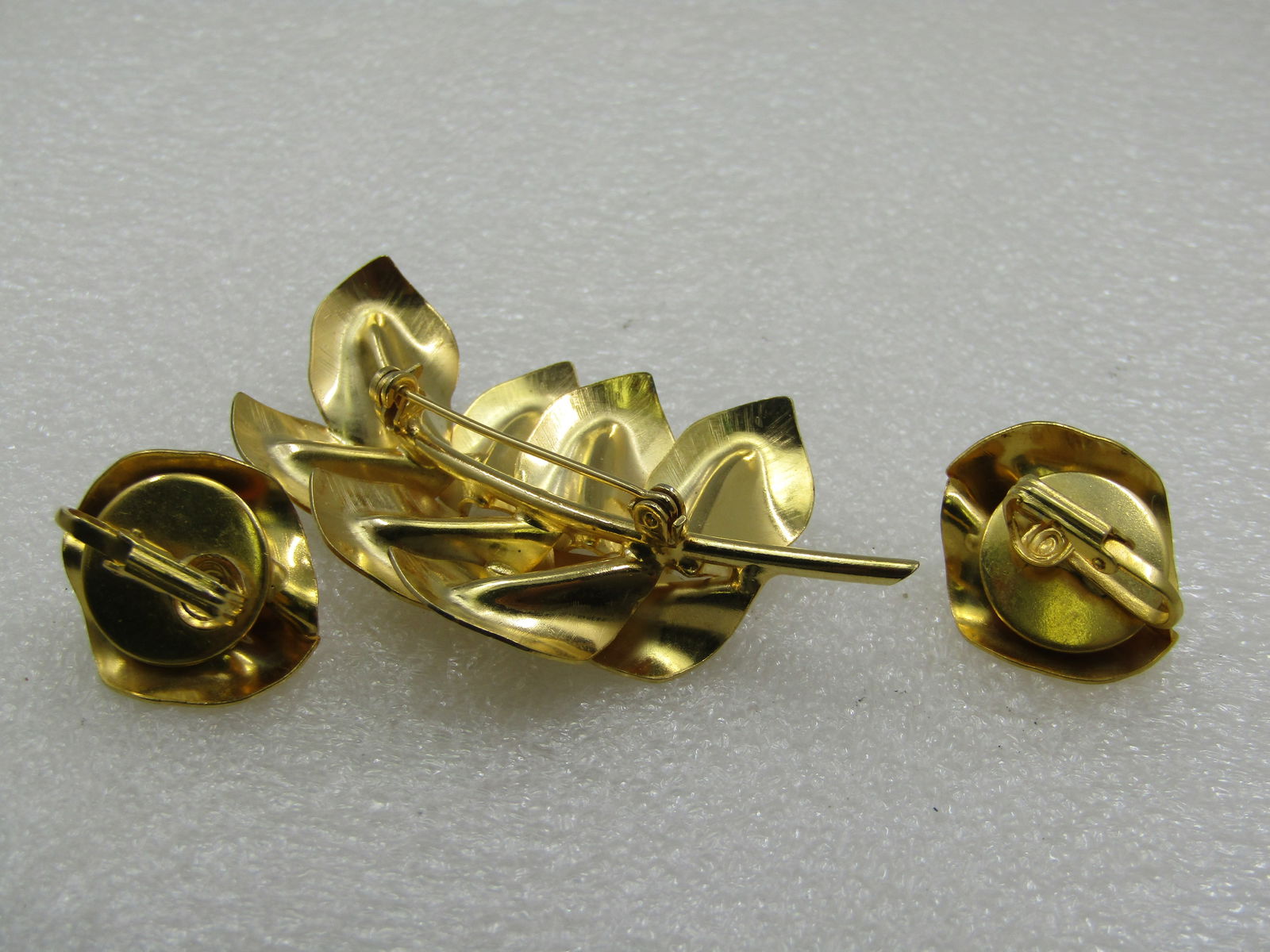 Vintage Gold Leaf Stem Brooch & Earrings Set, 1960's - 4