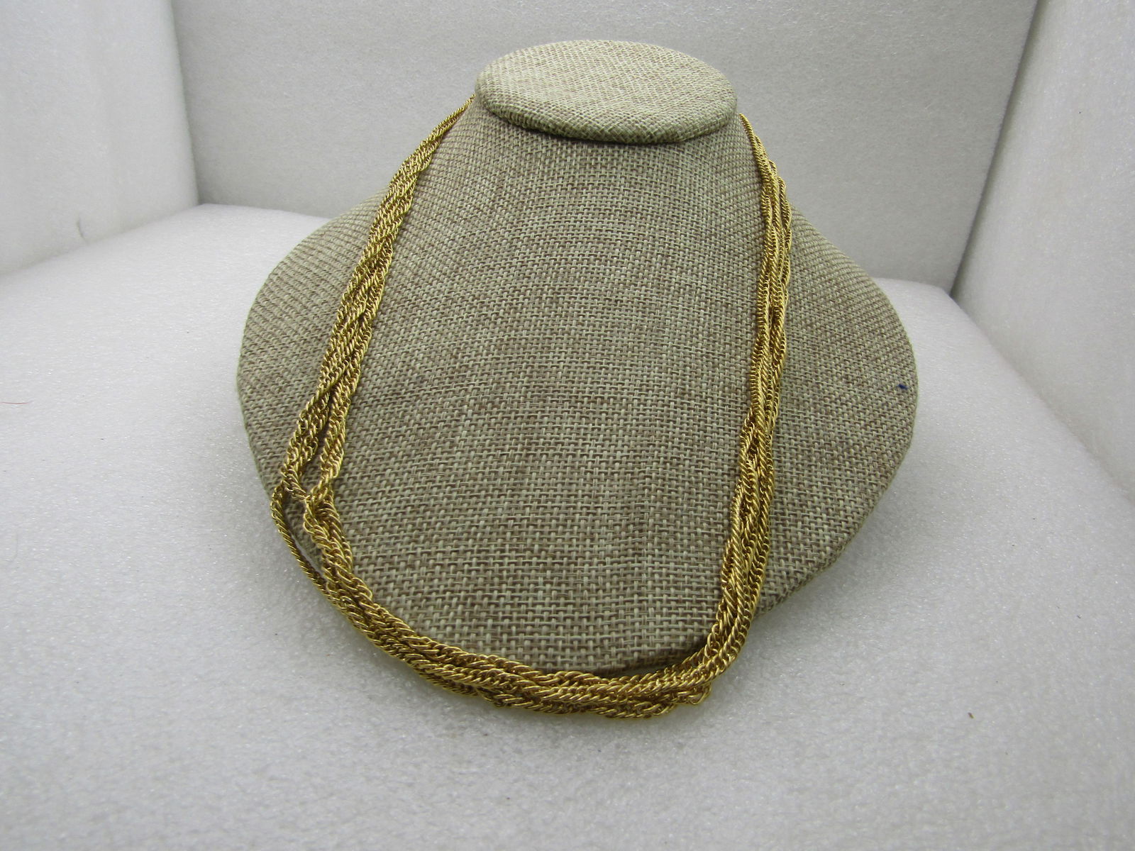 Vintage Double Strand Necklace 42", Gold Tone, 3 mm. 1960's-1970's. A curb link chain that turns - 2