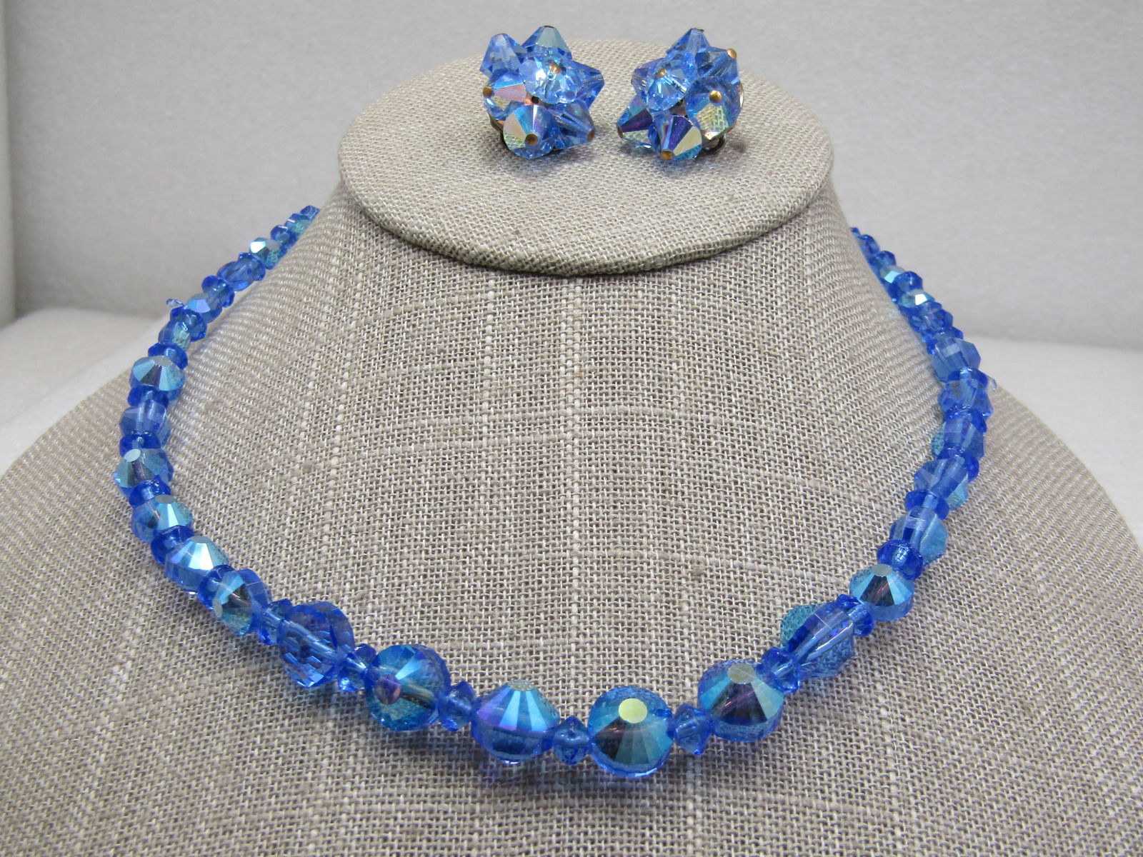 Vintage Blue Aurora Borealis Rhinestone Necklace & Clip Earrings - 2