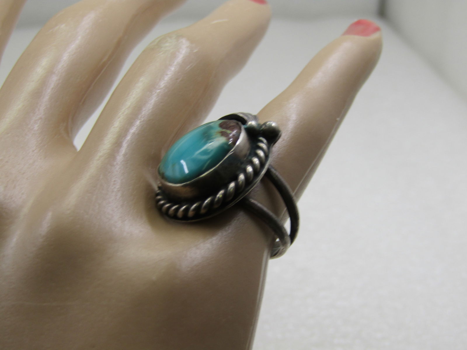 Vintage Southwestern Sterling Turquoise ring, Sz. 5 - 5
