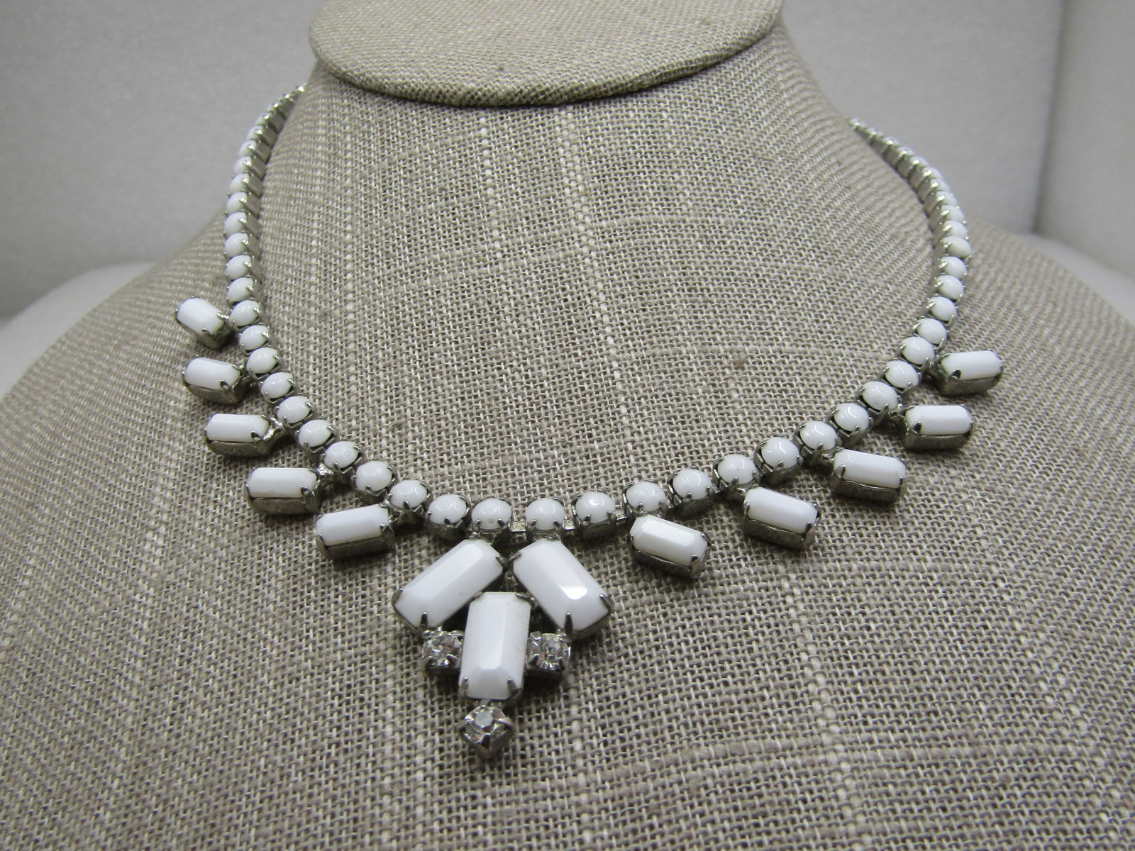 Vintage White Milk Glass & Rhinestone Bib Necklace, 16" (1 of 4)
