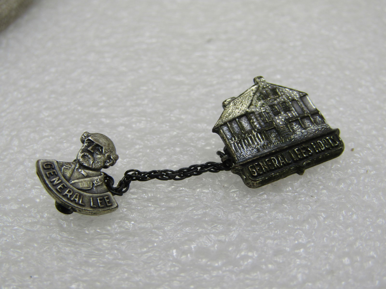 Vintage General Lee Headquarters Souvenir Brooch, Silver Tone - 2