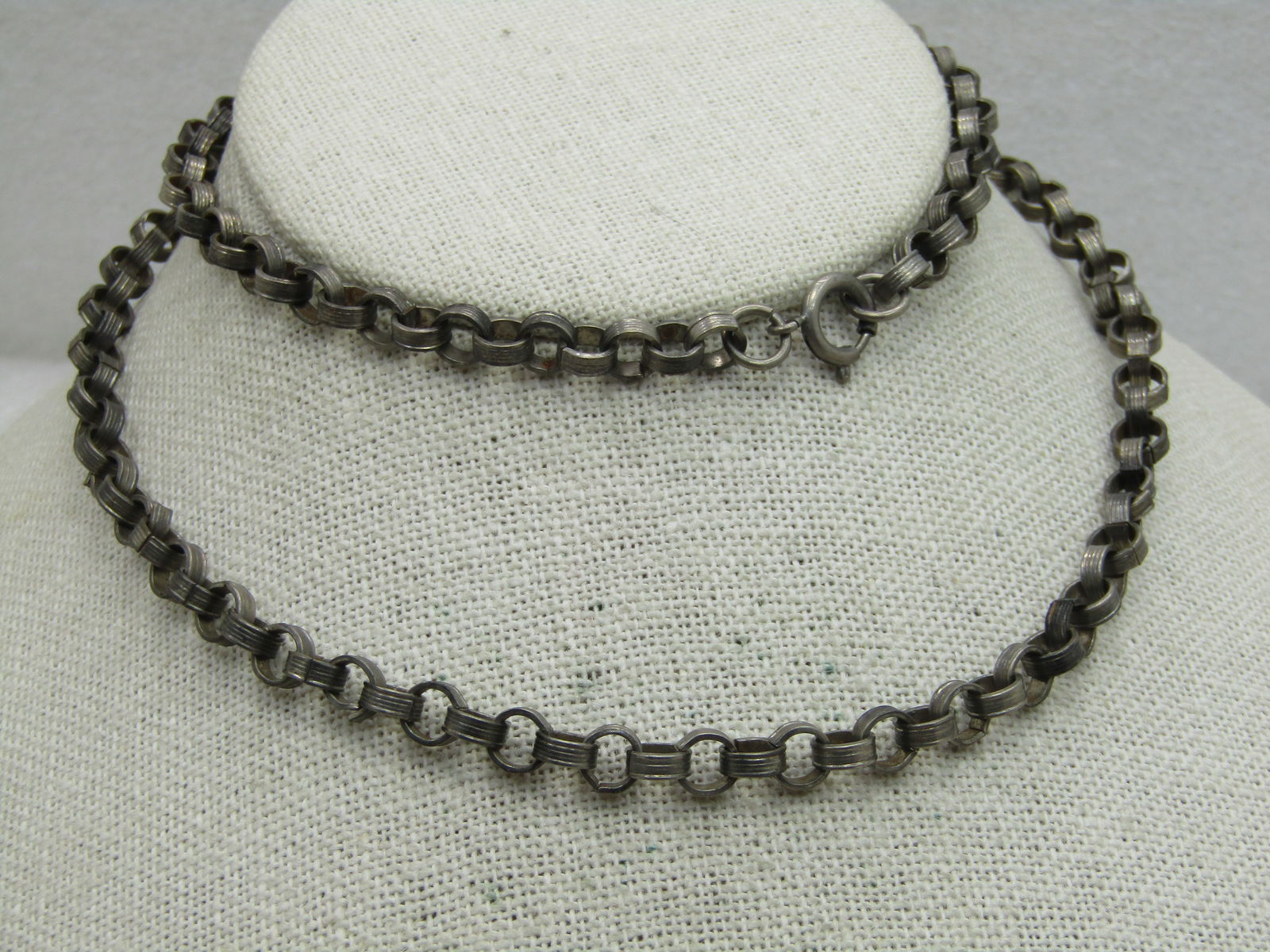 Vintage Ribbed Rolo Link Necklace, 24", Silver Tone, Mid-Century (1 of 6)