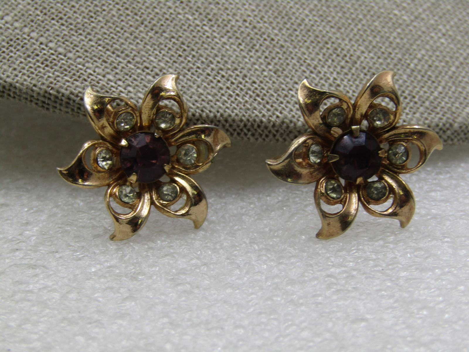 Vintage Floral Amethyst Rhinestone Earrings, Screw Back, Mid-Century (1 of 4)