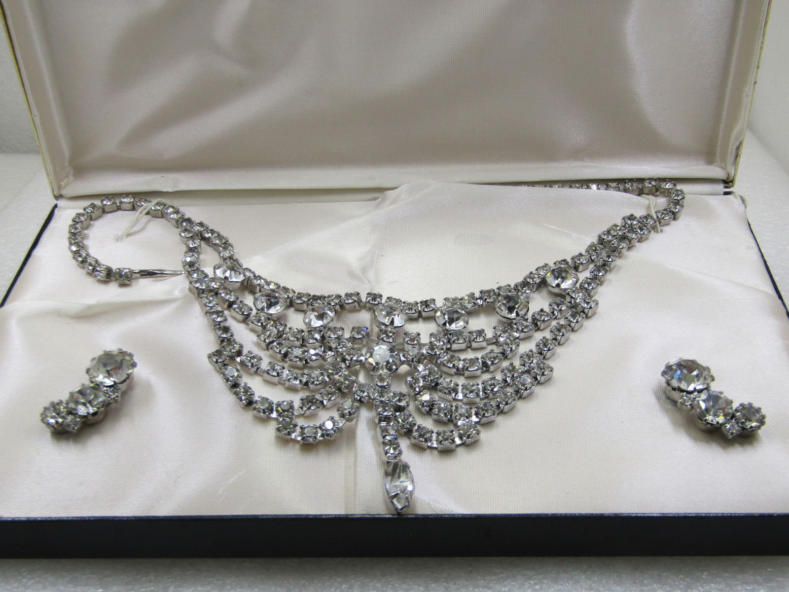 Vintage Rhinestone Bib Necklace & Earrings Art Deco Themed Set in Box - 3