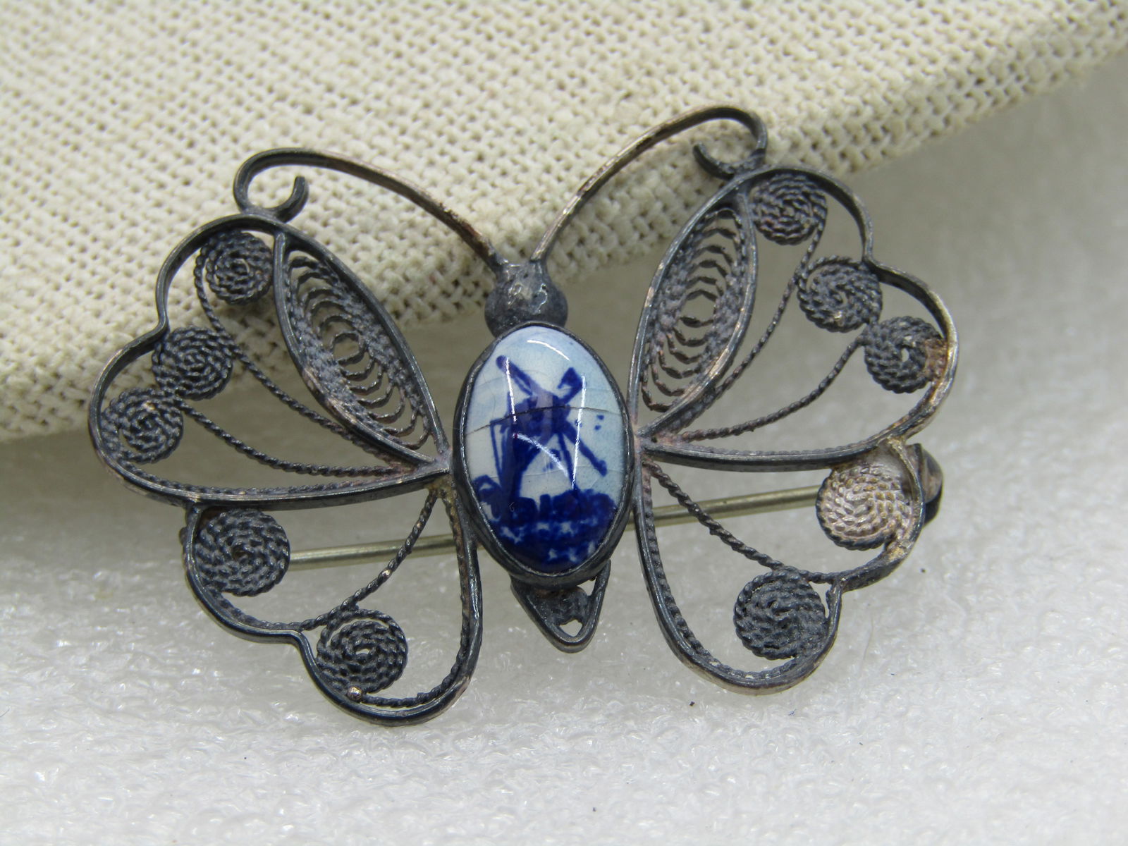 Vintage .835 Silver Delft Butterfly Brooch, Filigree, Mid-Century - 4