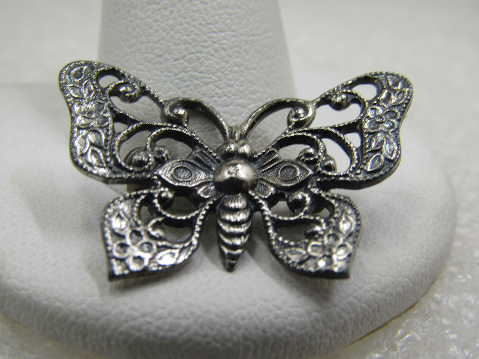 Vintage Sterling Butterfly Brooch, Scrolled, 1-1/8" - 3