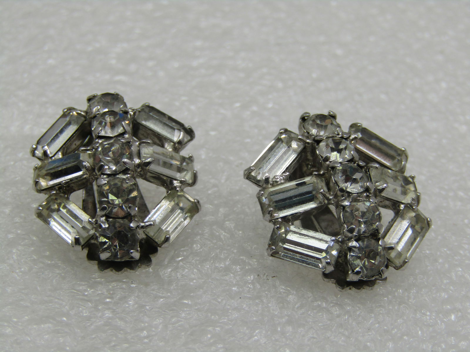 Vintage Rhinestone Art Deco Themed Clip Earrings, 1940's-1950's - 4