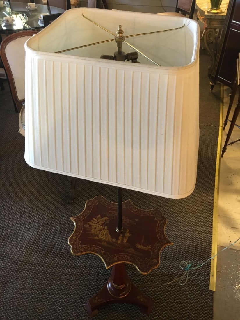 Red Chinoiserie Decorated Table Lamp with Custom Shades - 11