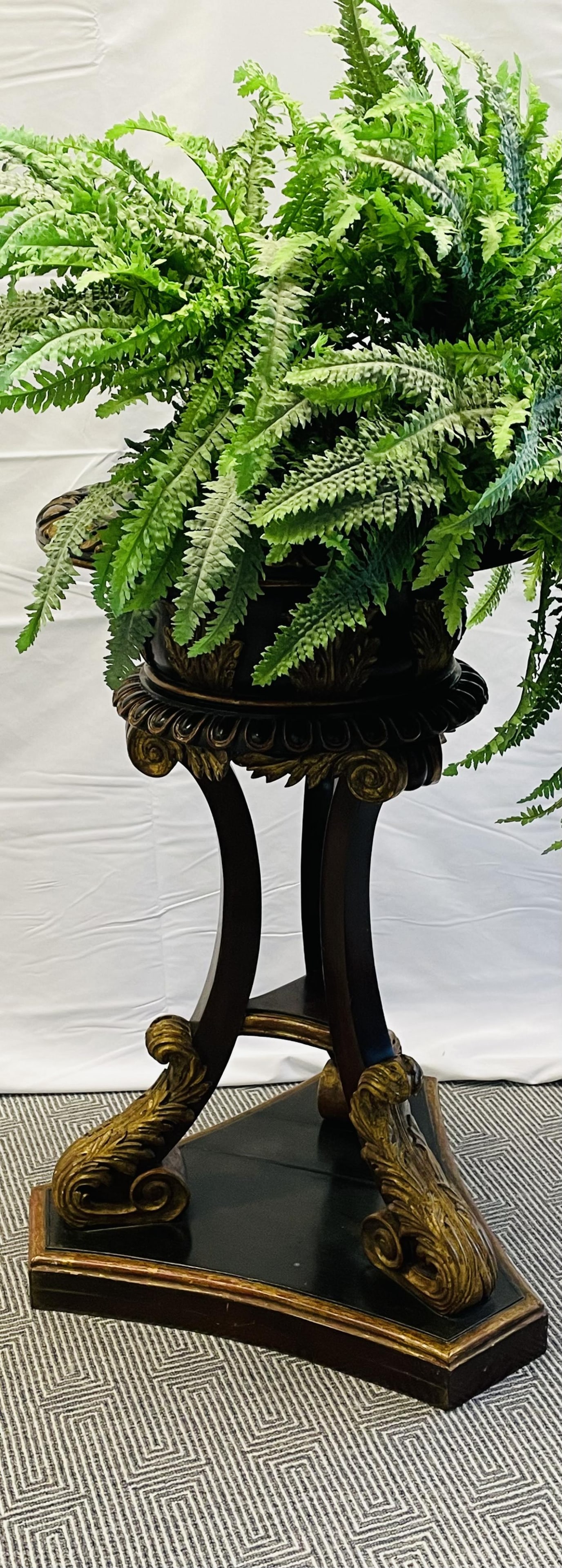 Georgian Gilt Wood Planter, Jardinière, Ebony and Gilt Design - 4