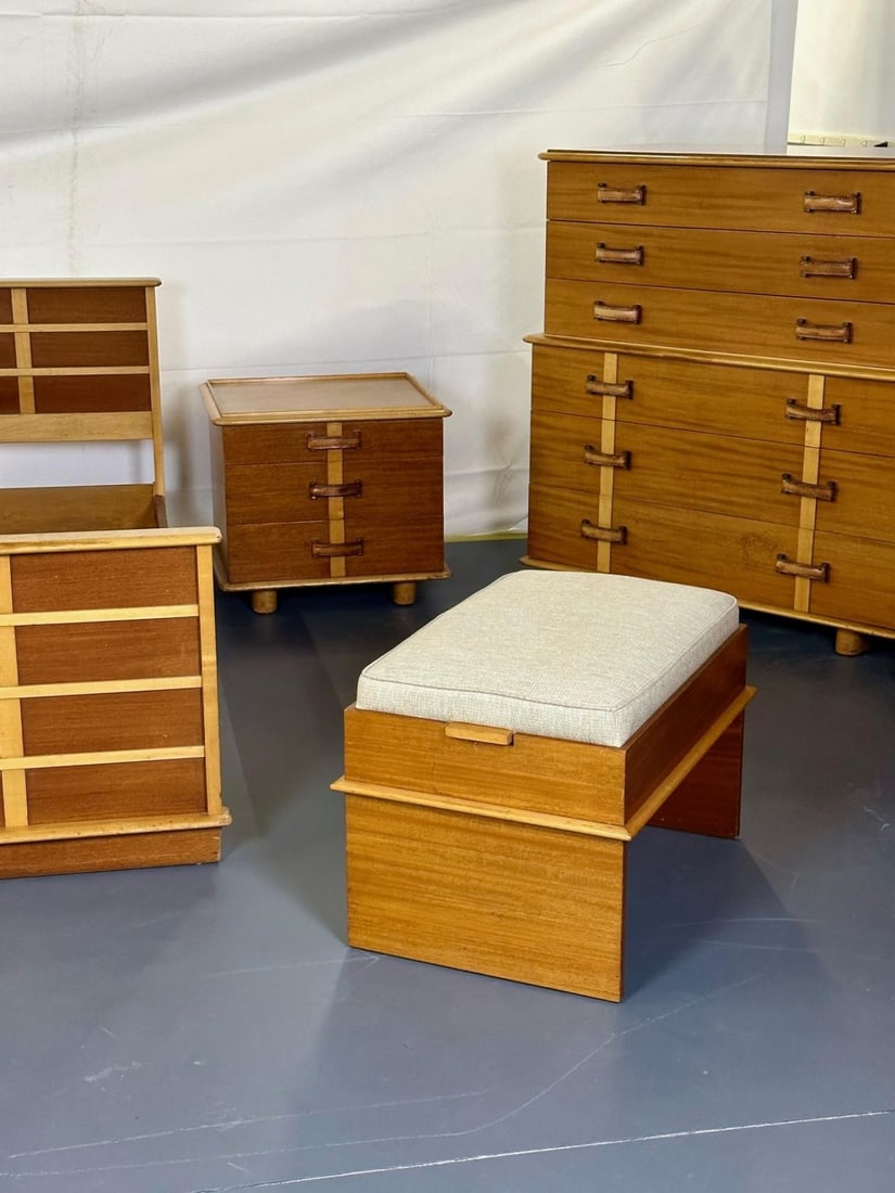 Rare Mid-Century Modern Paul Frankl for John Stuart Complete 1950s Bedroom Set - 9