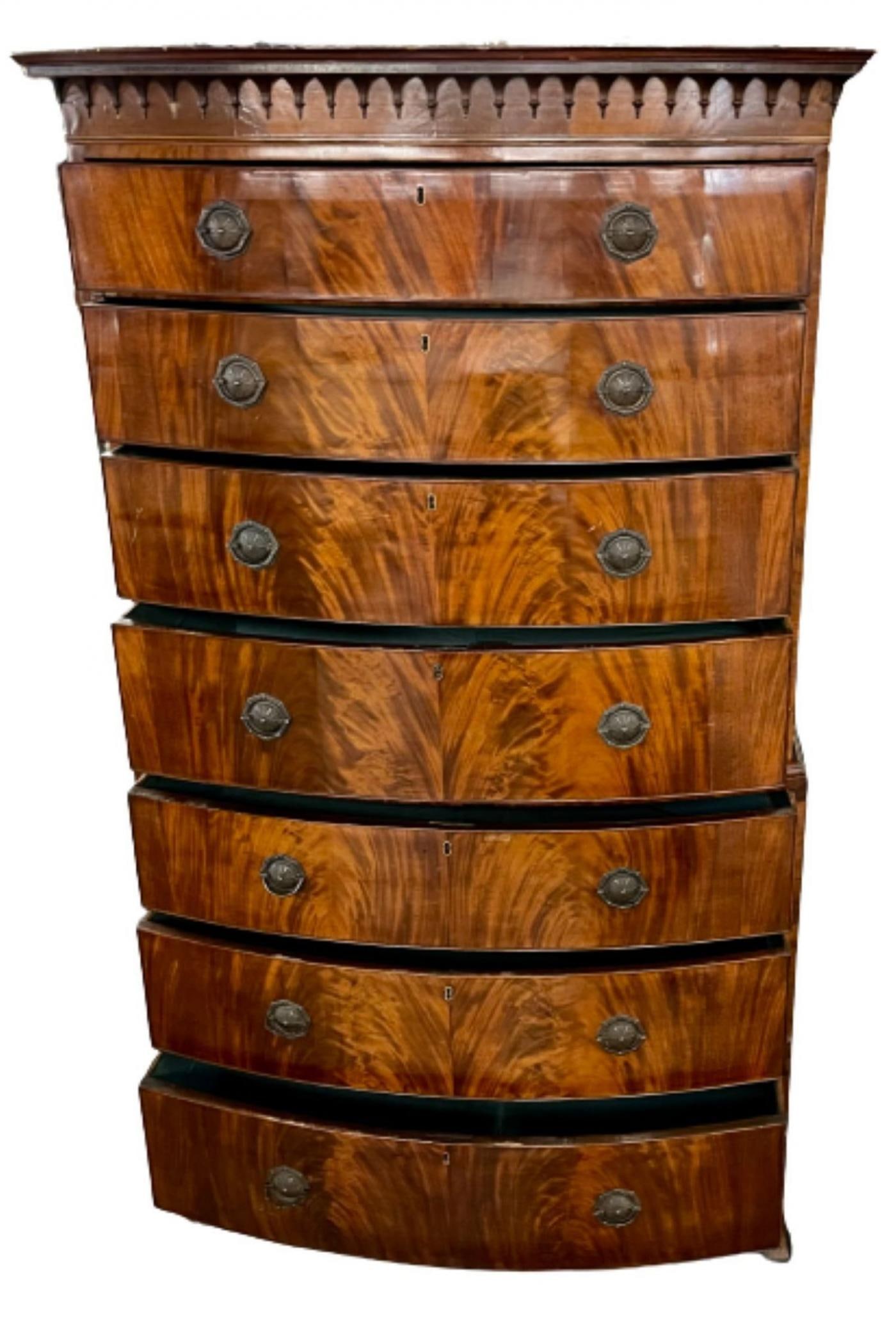 Late George III Mahogany Bowfront Chest on Chest - 11