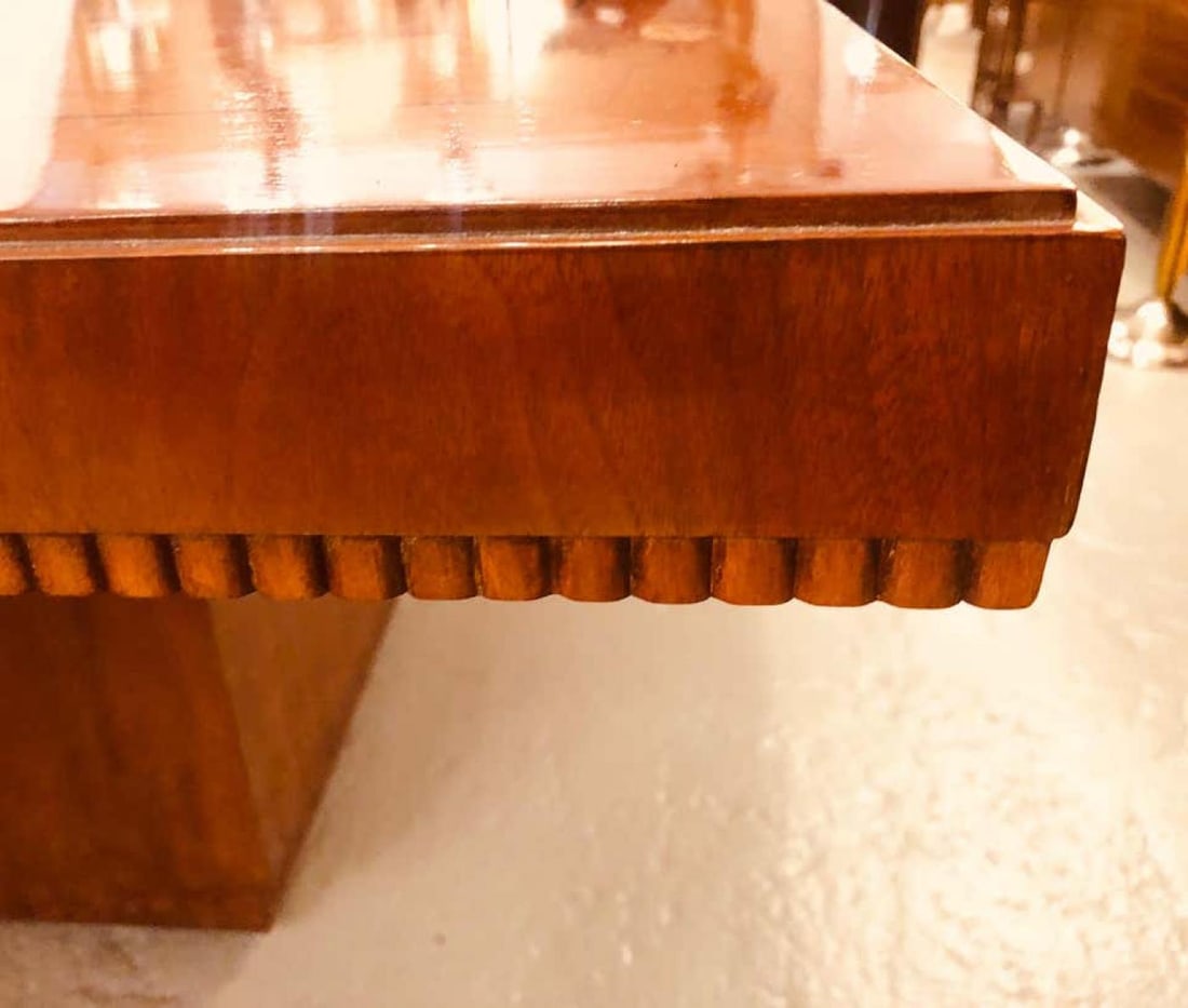 Ralph Lauren Modern Hollywood Dining Table Part of a Extensive Lauren Collection - 5