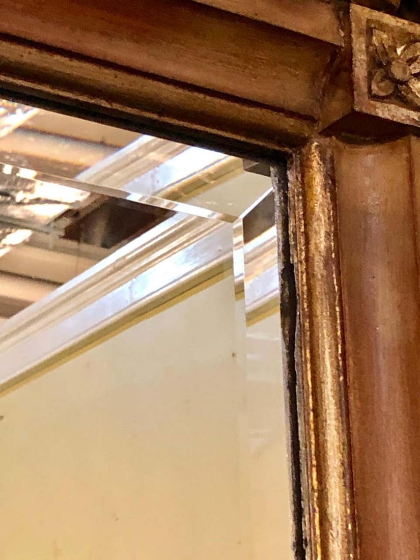 A Gilt Gold Italian Acanthus Leaf Carved Wall or Console Mirror - 11