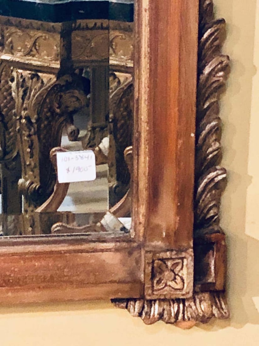 A Gilt Gold Italian Acanthus Leaf Carved Wall or Console Mirror - 8