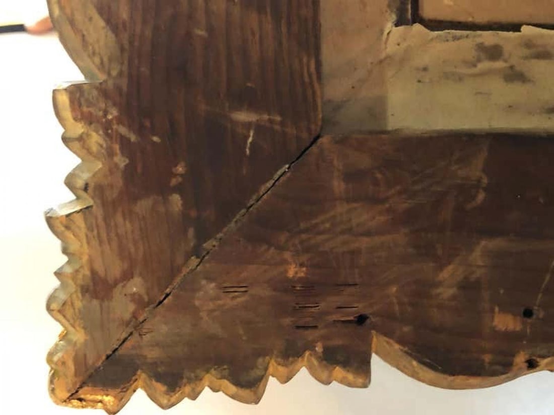 Antique 19th Century Fine Giltwood Mirror with Leaf Vine and Floral Carvings - 7