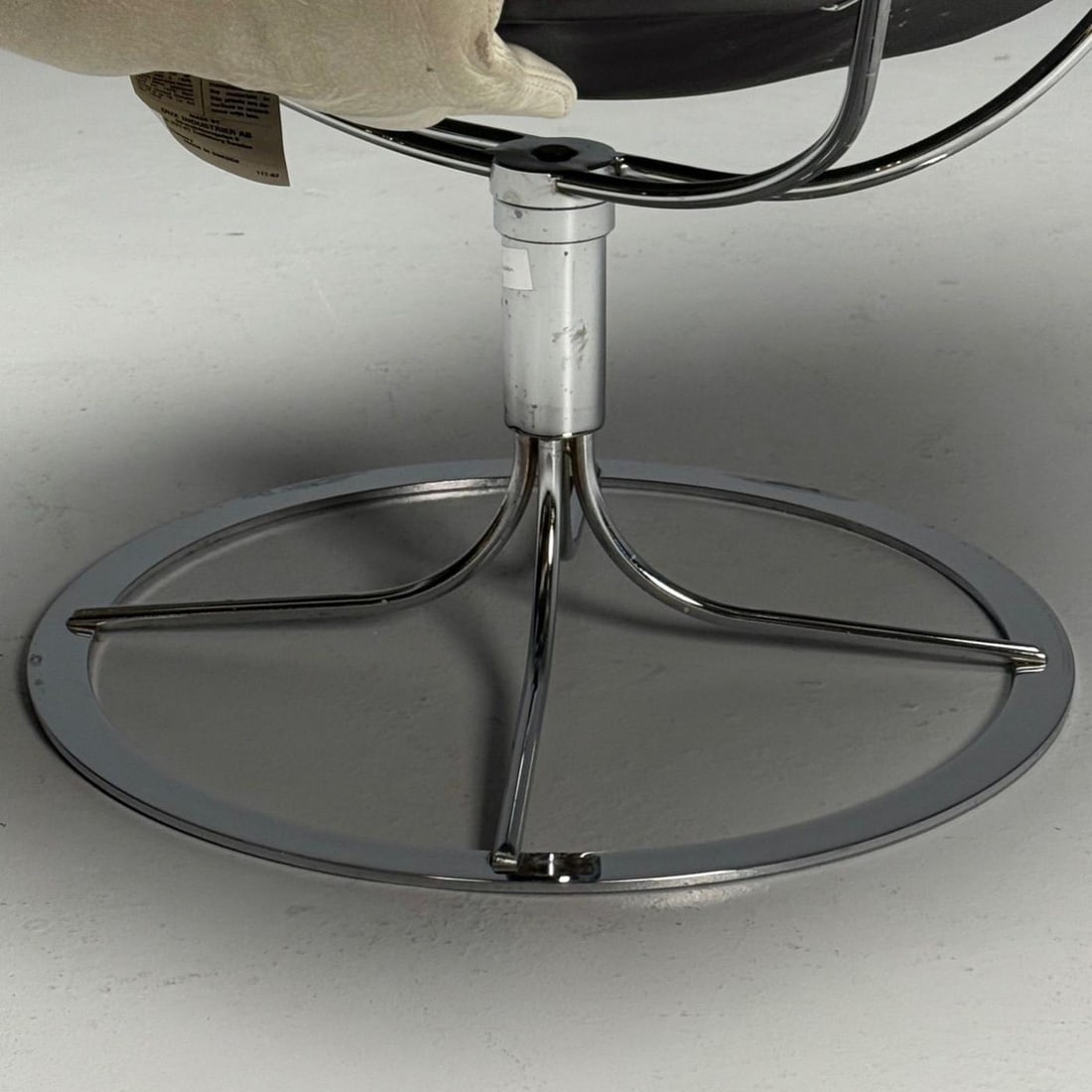 Bruno Mathsson, Dux, Mid-Century Modern, Jetson Swivel Chair, White Leather - 9