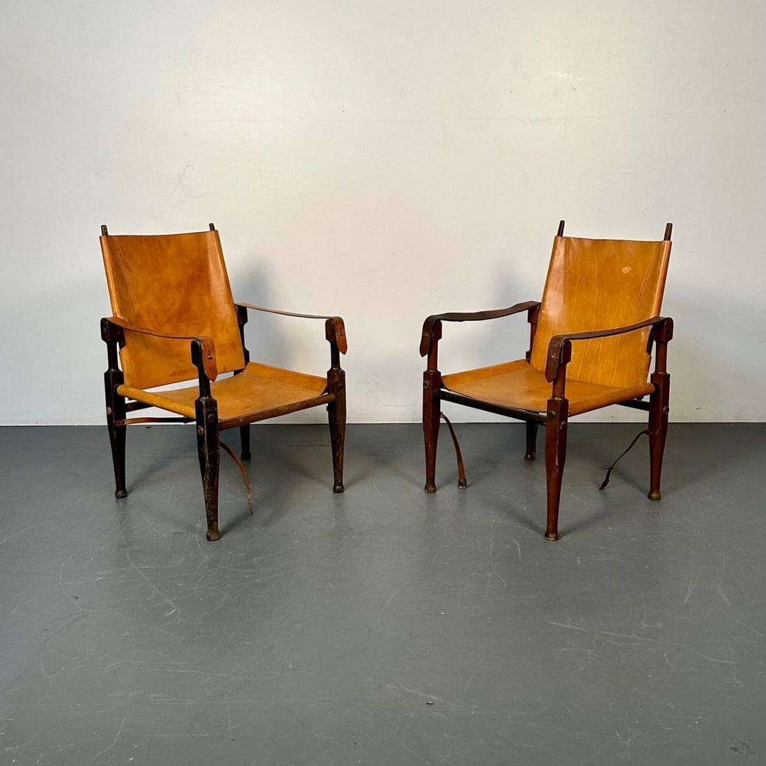 Pair of Kaare Klint Danish Mid-Century Modern Safari Lounge Chairs, Rasmussen - 4