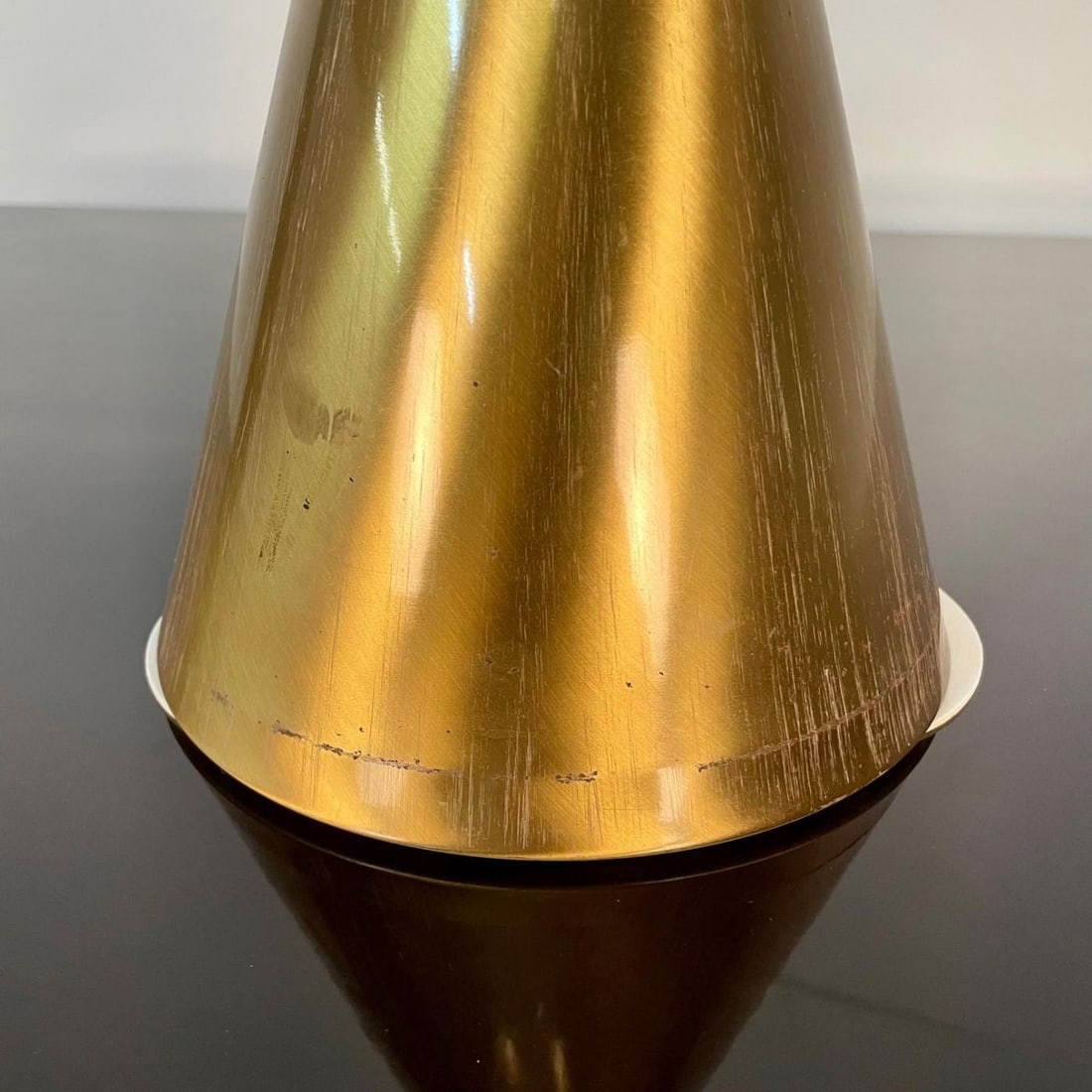 Single Hollywood Regency Style Brass Table / Desk Lamp - 9