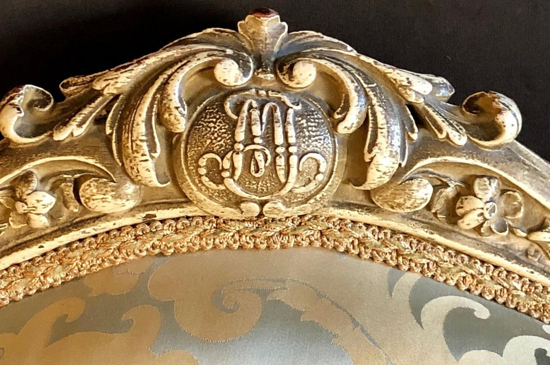 Pair of Maison Jansen Slipper Chairs in Scalamandre Upholstery in Fine Frames - 8