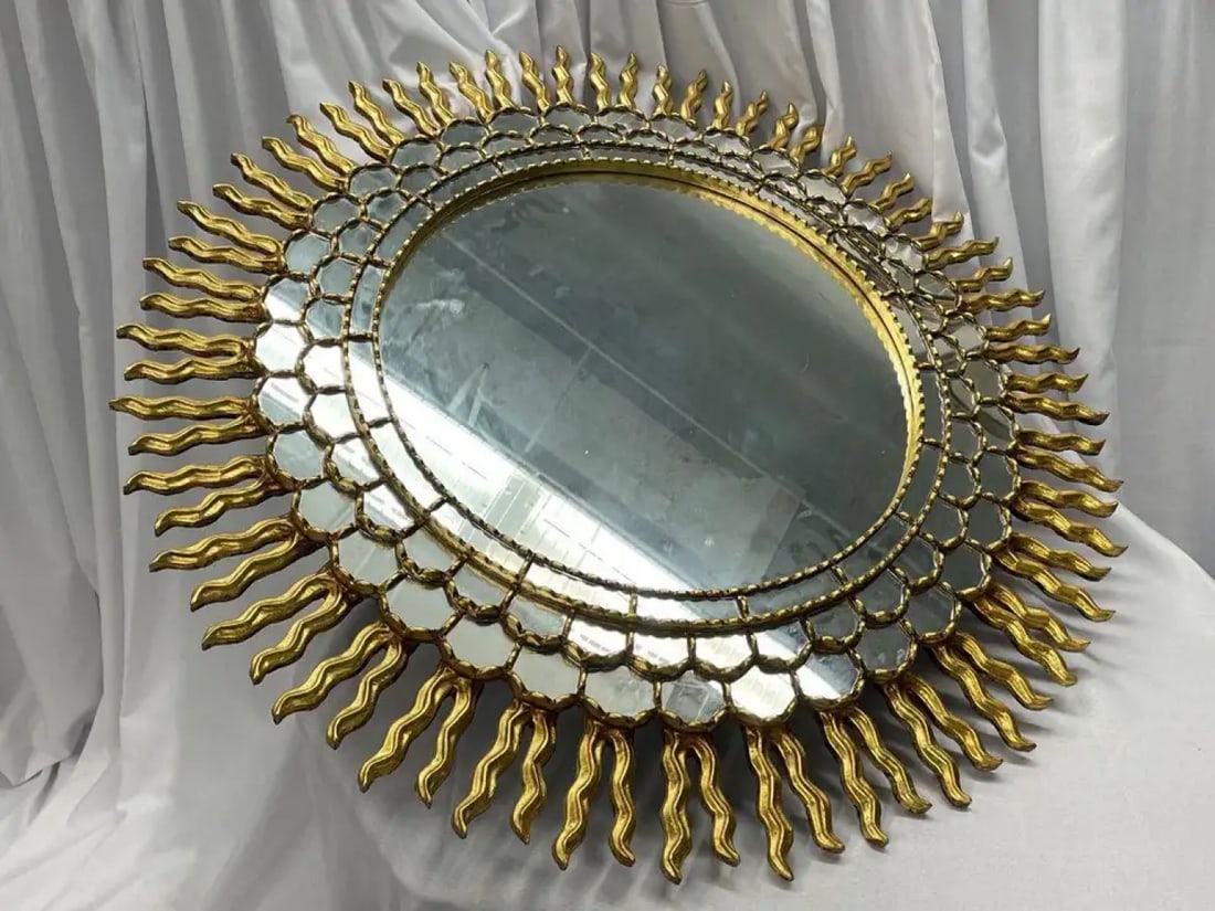 Vintage Mid-Century Italian Gilt Gold Sunburst Wall Mirror, Over the Mantle - 3