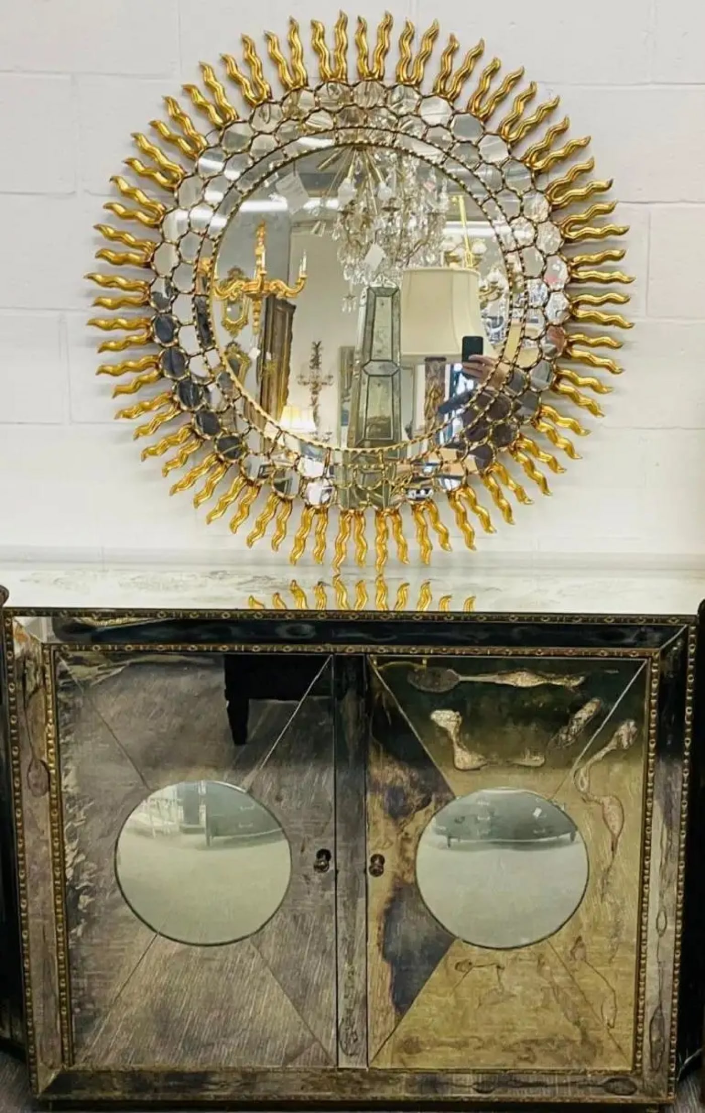 Vintage Mid-Century Italian Gilt Gold Sunburst Wall Mirror, Over the Mantle - 4