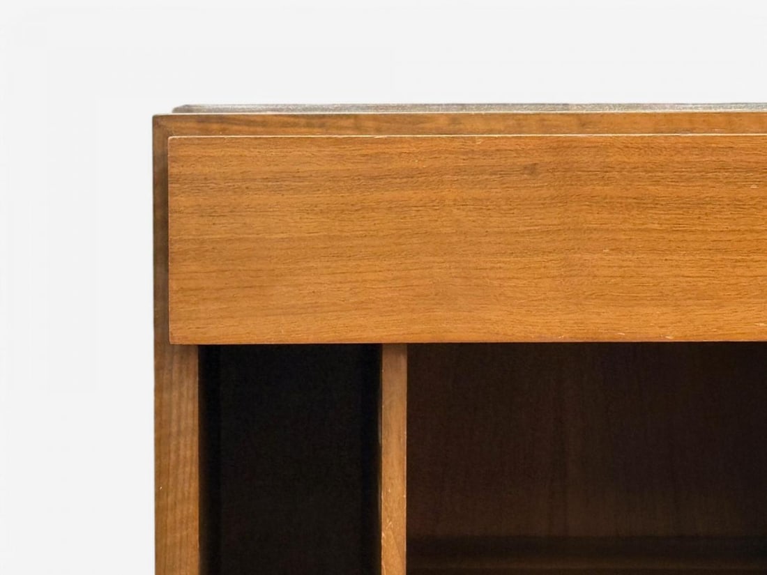 Gio Ponti, Singer & Sons, Mid-Century Modern, Rare Sculptural Nightstands, 1950s - 7