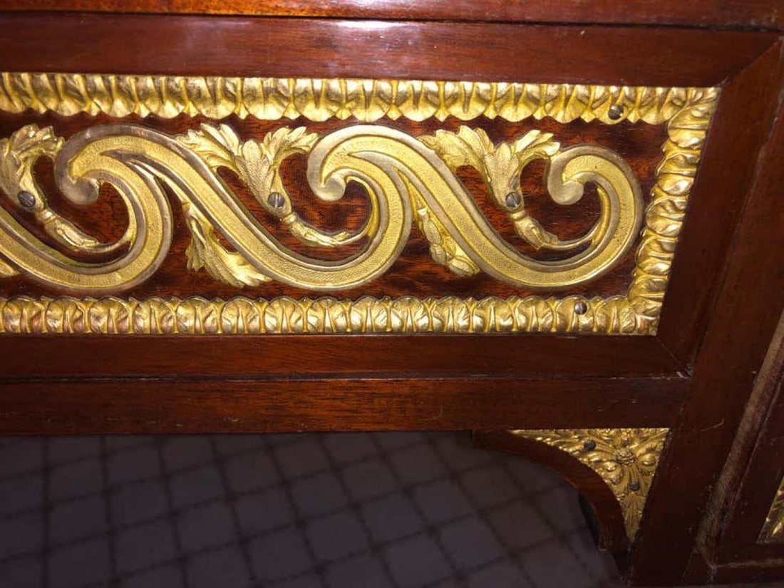 French Tortoise Wood Louis XVI Style Maison Jansen Partners Desk or Bureau Plat - 8