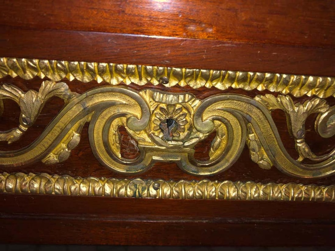 French Tortoise Wood Louis XVI Style Maison Jansen Partners Desk or Bureau Plat - 9