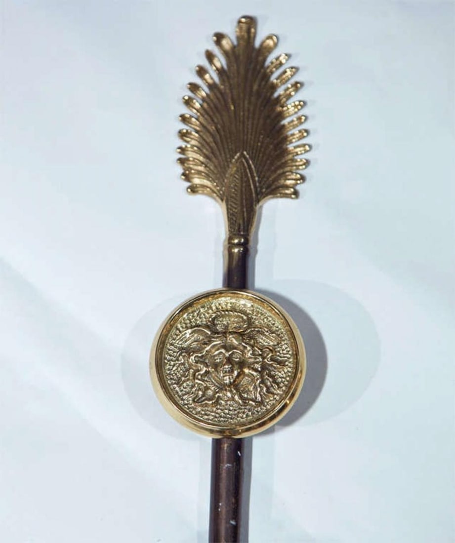 Pair of Neoclassical Arrow Sconces - 4