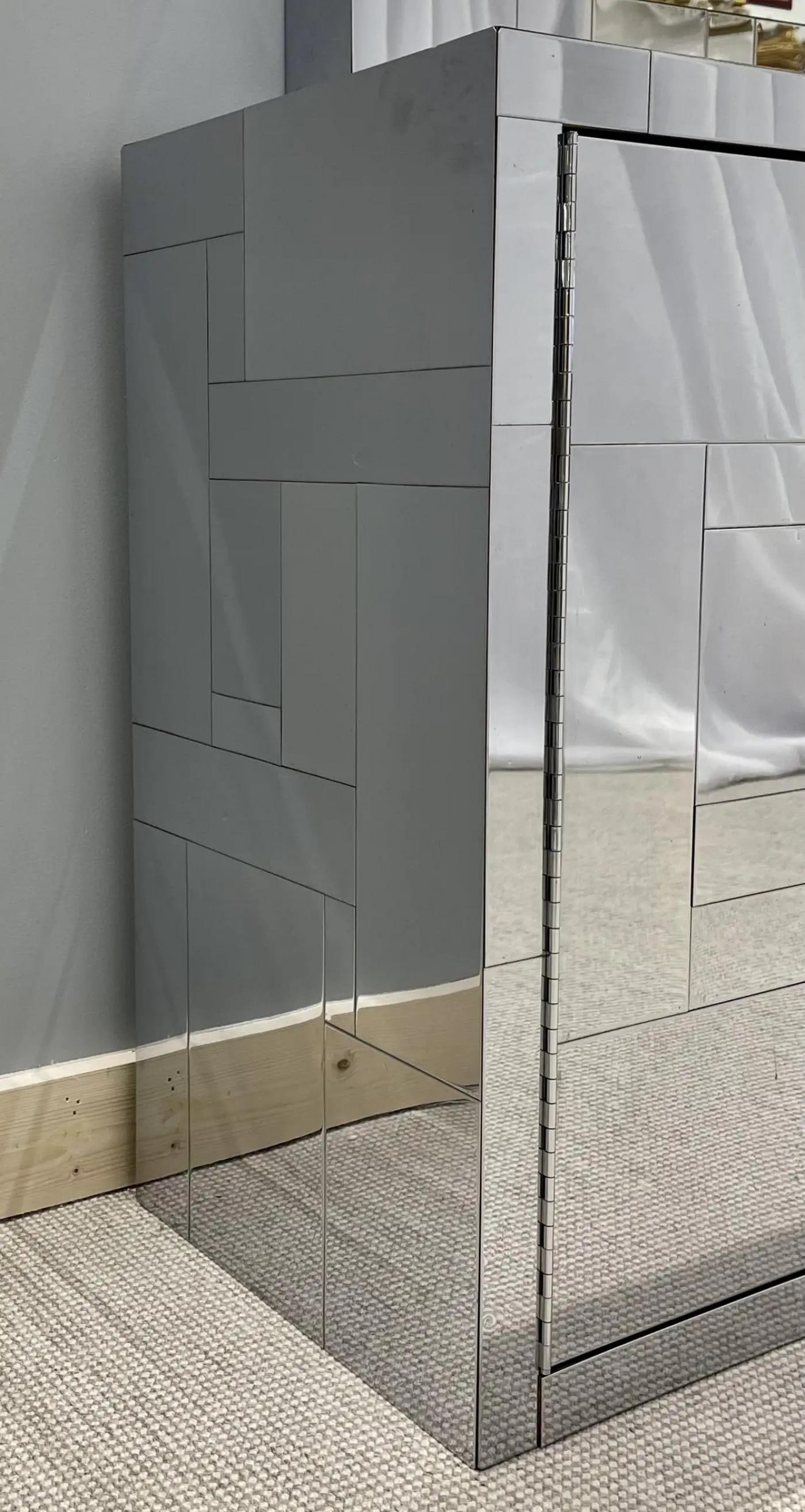 Mid-Century Modern Paul Evans Cityscape Mirrored Cabinet and Mirror, Vanity - 7